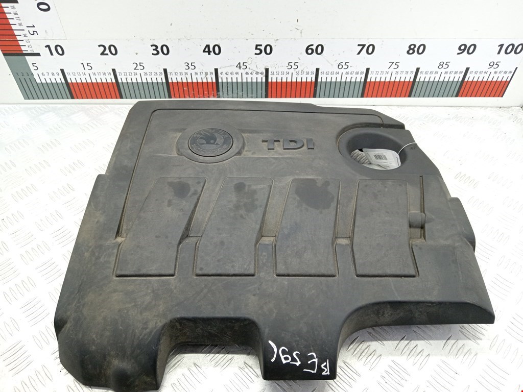 Накладка (крышка) двигателя декоративная Skoda Octavia 1Z (2004-2013)