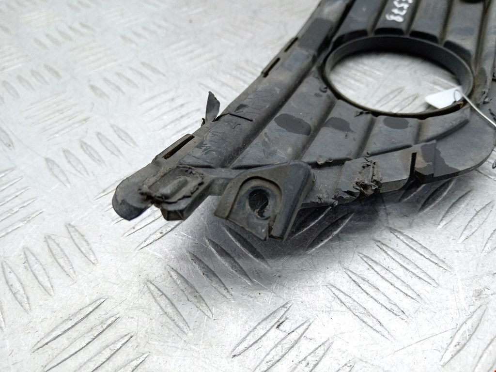 Решетка в бампер OPEL Combo C 2001-2011