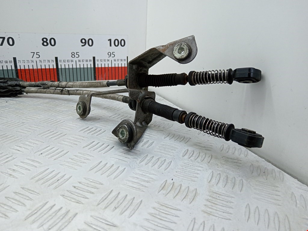 Кулиса (селектор) АКПП/МКПП в салоне VOLKSWAGEN Golf V 2003-2009