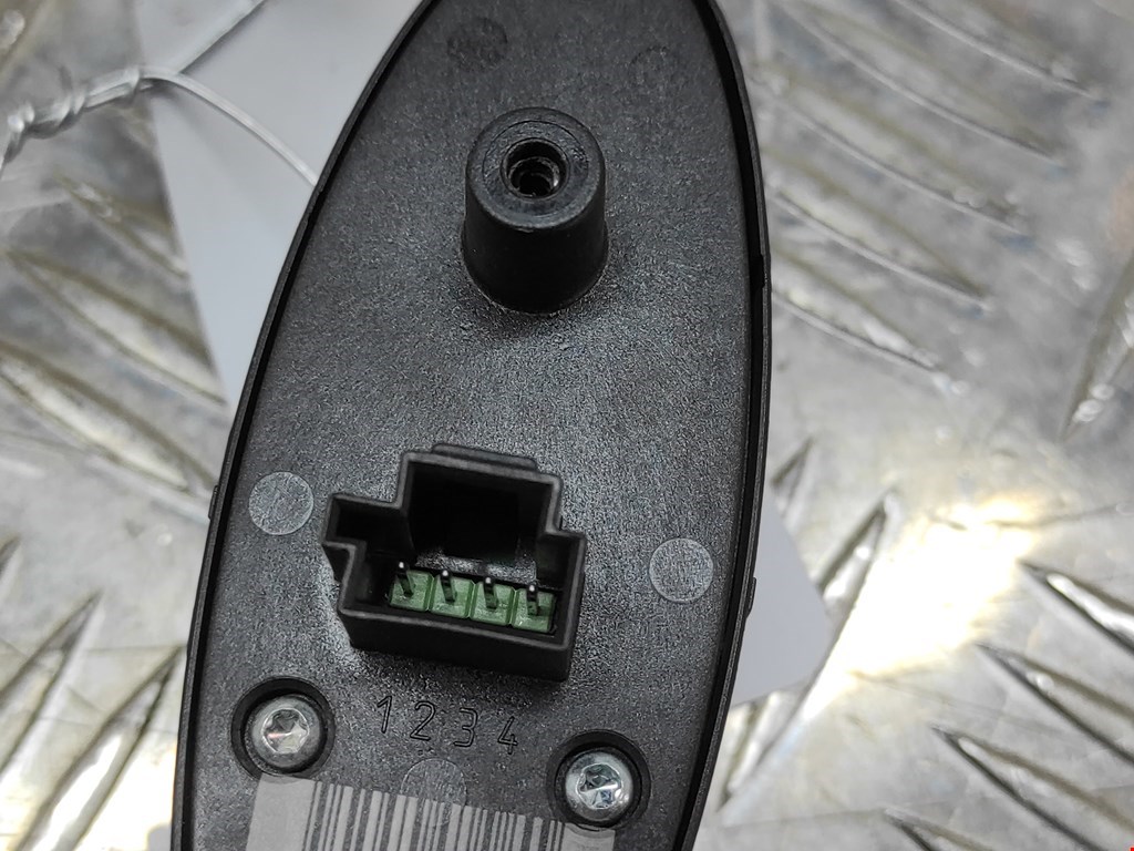 Кнопка стеклоподъемника MERCEDES-BENZ E-Class W211, S211 2002-2009