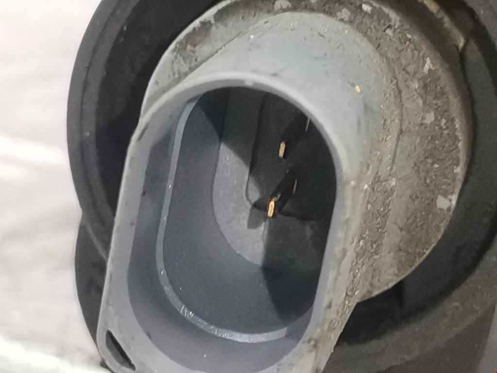 Тройник системы охлаждения SEAT Toledo 2004-2009