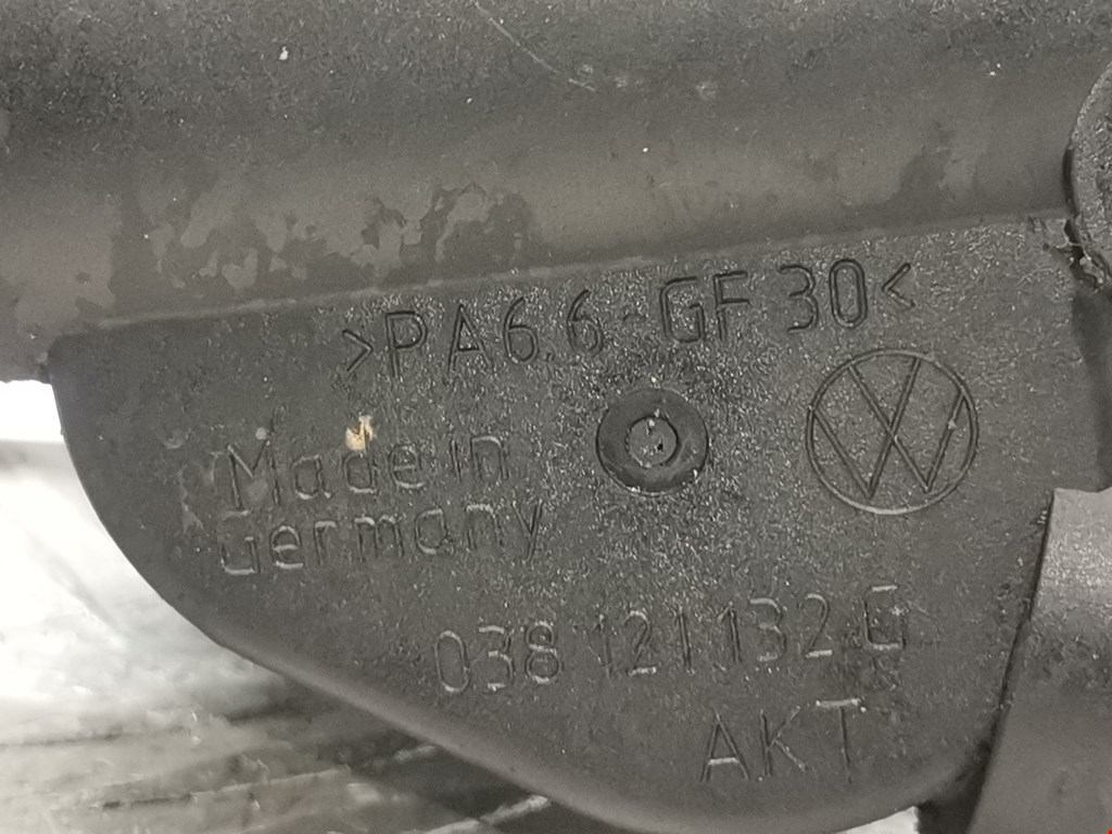 Тройник системы охлаждения SEAT Toledo 2004-2009