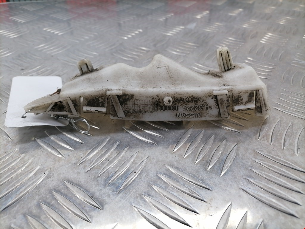 Кронштейн переднего бампера левый NISSAN Qashqai J10 2006-2013