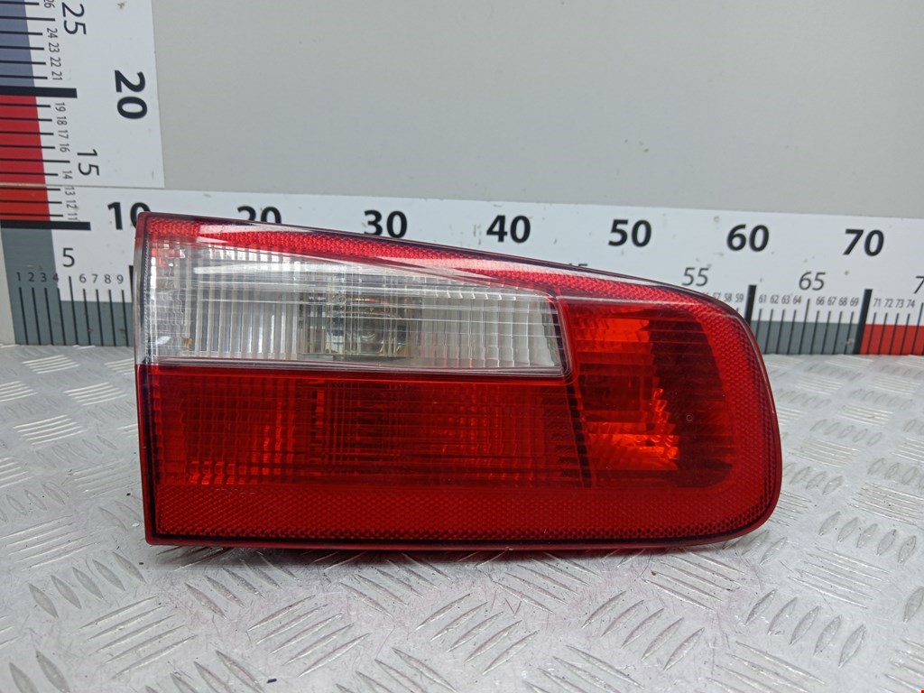 Фонарь задний внутренний левый RENAULT Laguna 2001-2007