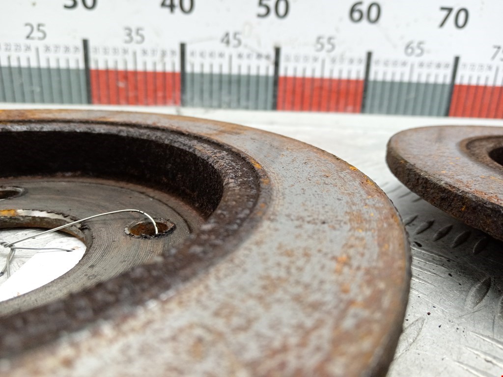 Диск тормозной задний FORD Focus I 1998-2005