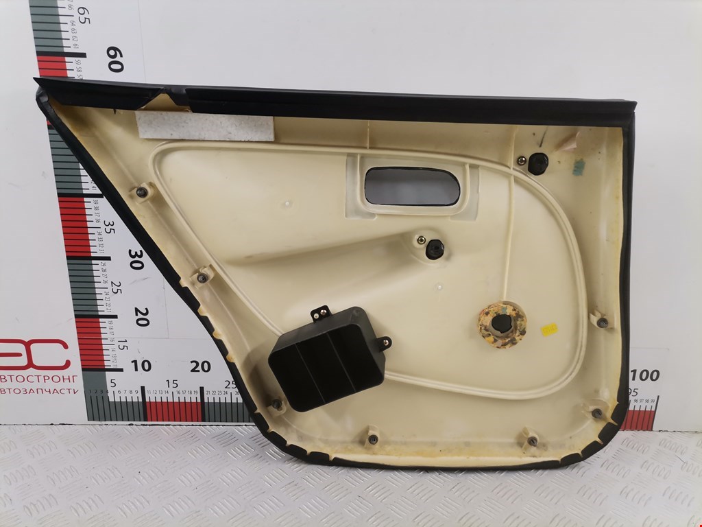 Обшивка двери задняя правая HONDA Civic выбрать кузов 1995-2001