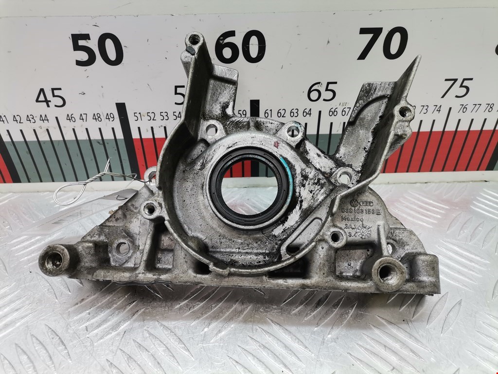 Крышка двигателя передняя AUDI A3 8L 1996-2003