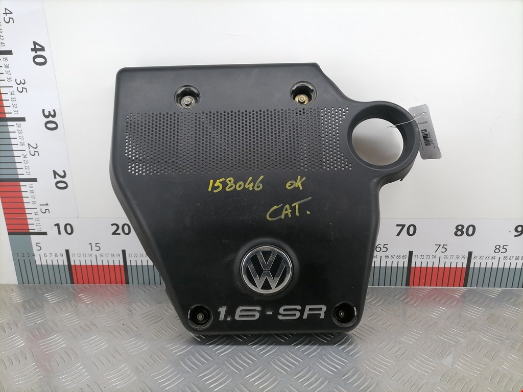 Накладка (крышка) двигателя декоративная Volkswagen Golf 4 (1997-2004)