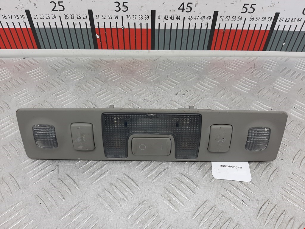 Плафон салонный (салона фонарь) AUDI A8 D2 1994-2002