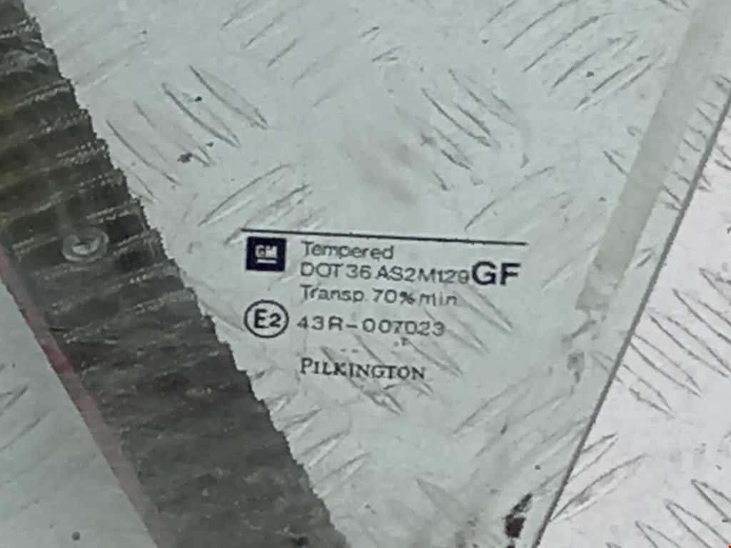 Стекло двери переднее левое OPEL Astra G 1998-2005