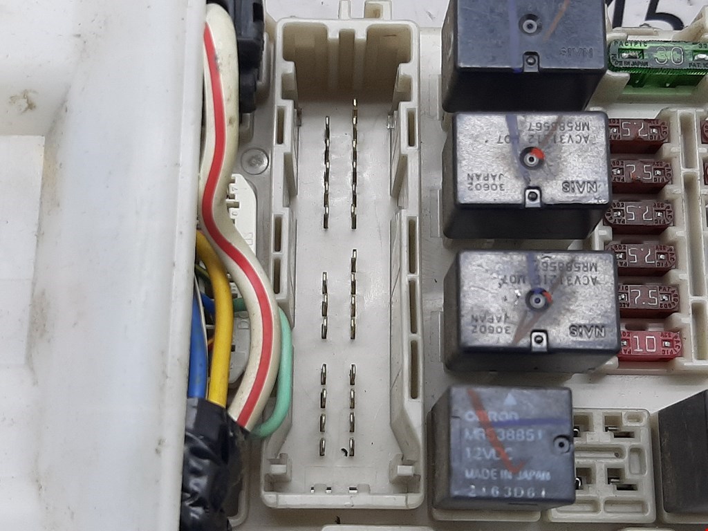 Датчик уровня в бачок омывателя MITSUBISHI Lancer IX CS 2000-2010