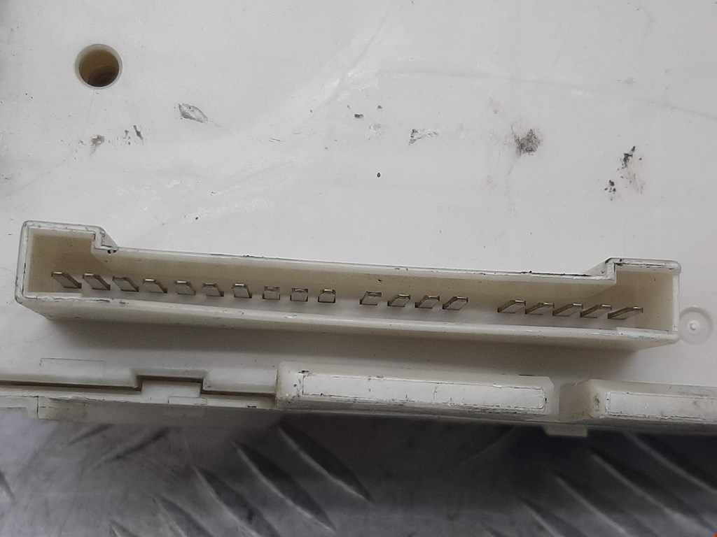 Датчик уровня в бачок омывателя MITSUBISHI Lancer IX CS 2000-2010