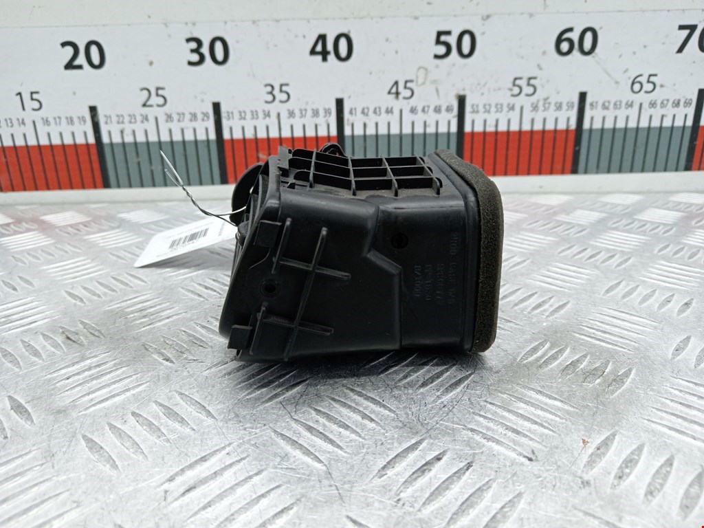 Дефлектор воздушный MITSUBISHI Lancer IX CS 2000-2010