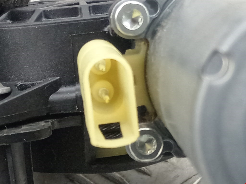 Стеклоподъемник передний левый FORD Fusion 2002-2012