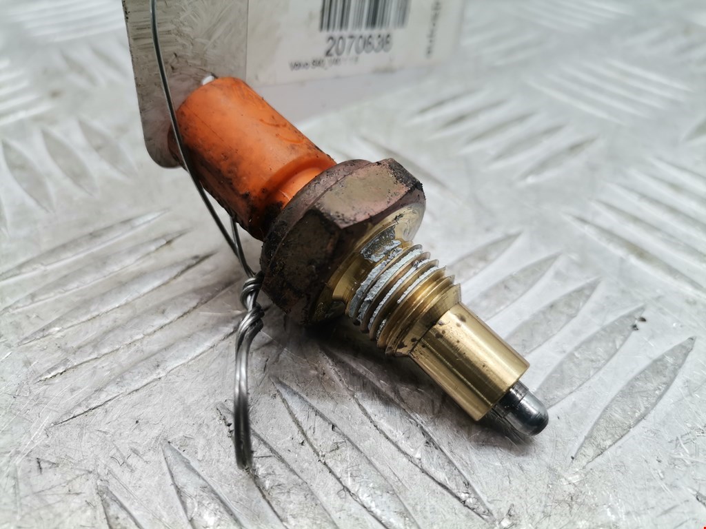 Датчик включения заднего хода VOLVO V40 I 1995-2004