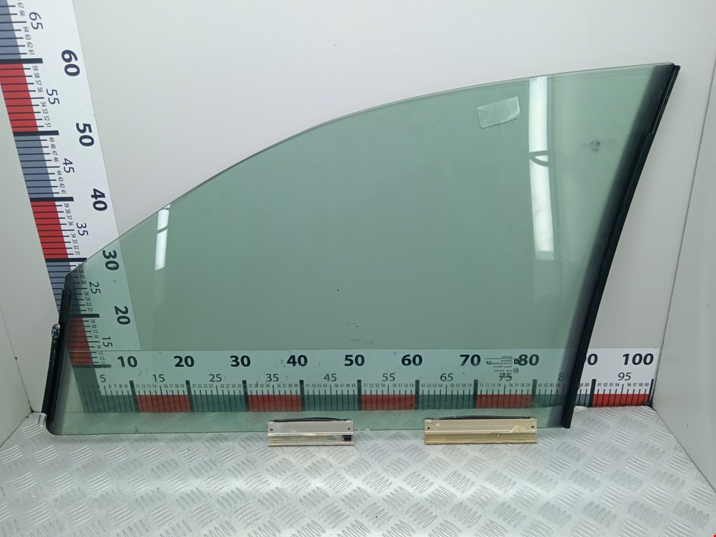 Стекло двери переднее правое OPEL Omega B 1994-2004