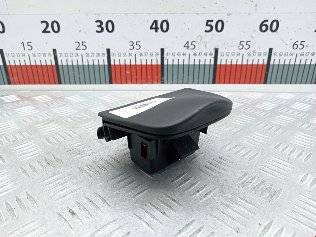 Пепельница передняя PEUGEOT 206 1998-2012