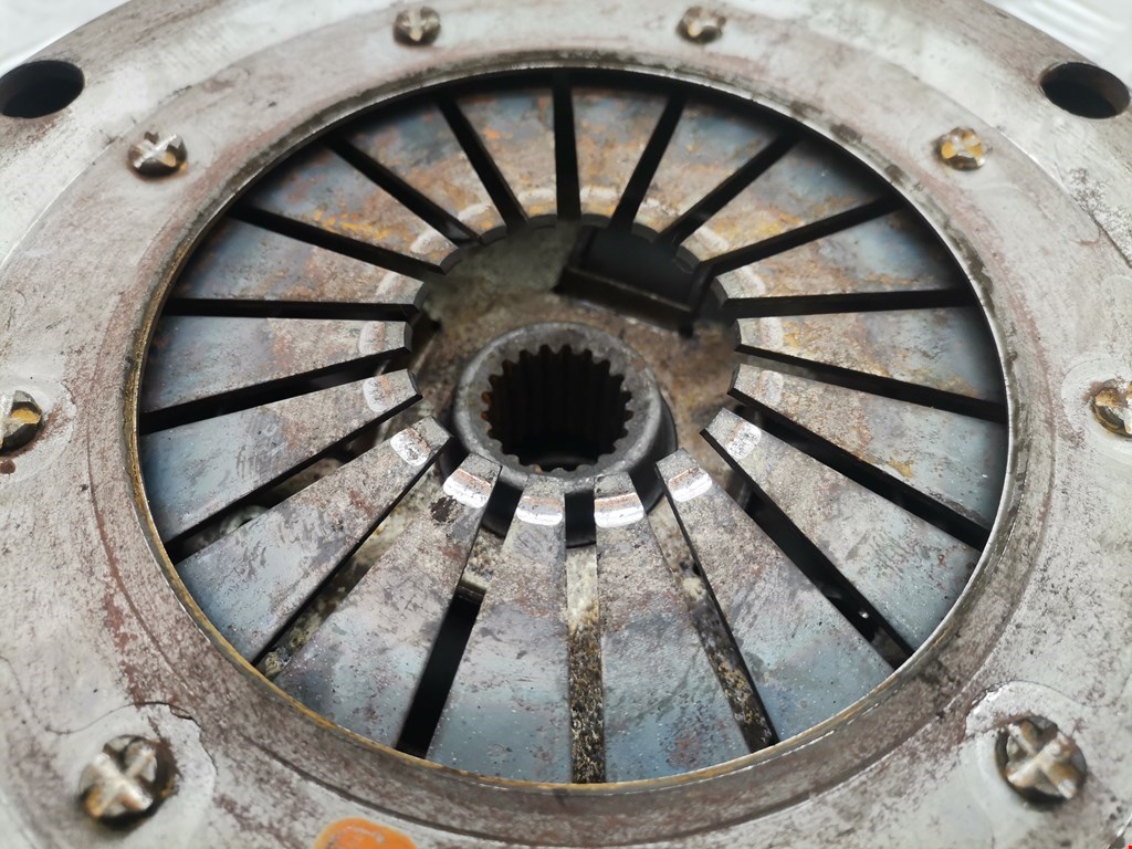 Маховик (демпфер сцепления) MITSUBISHI Colt CJ 1995-2003