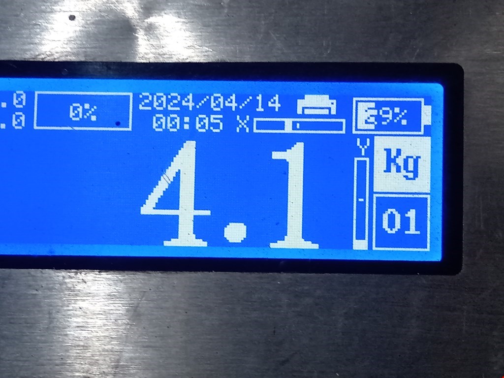 Стекло двери переднее левое VOLVO V70 II 2000-2007
