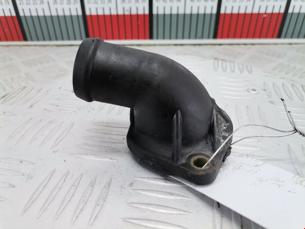 Корпус термостата VOLKSWAGEN Passat B5 1997-2005