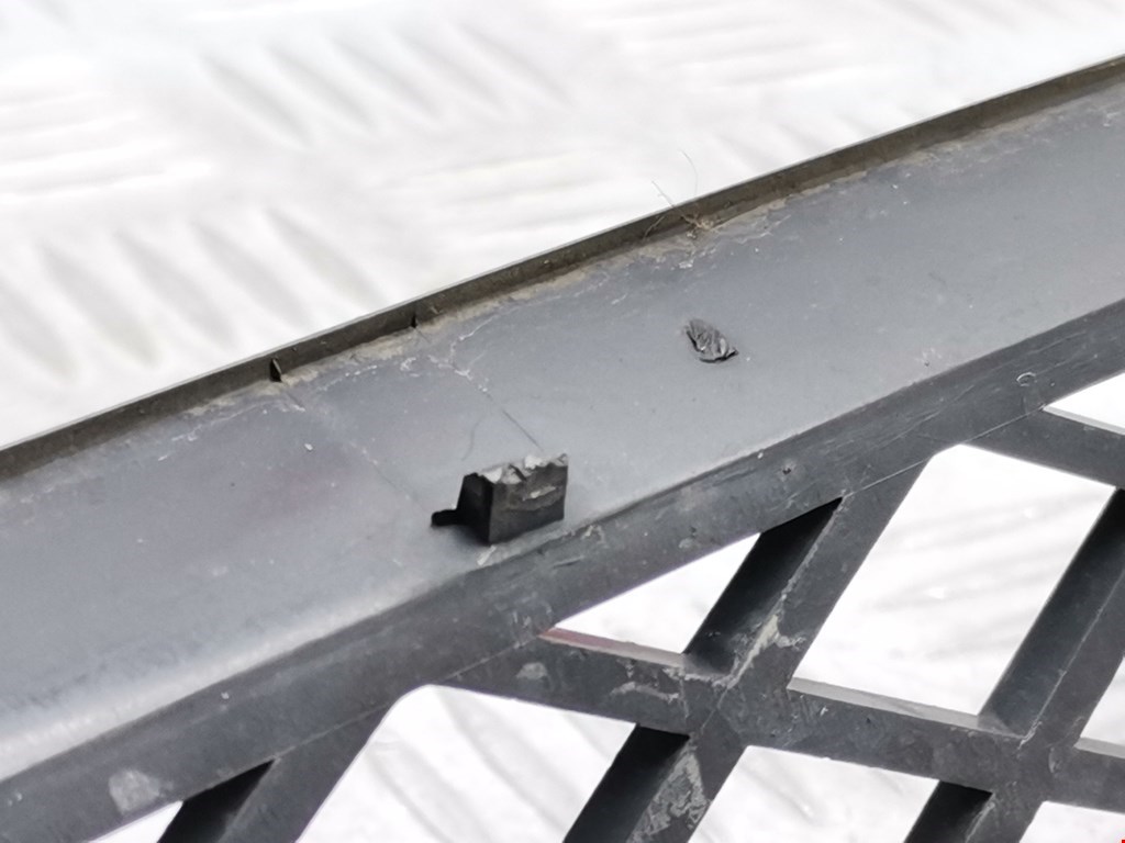 Решетка радиатора FORD Cougar 1998-2002