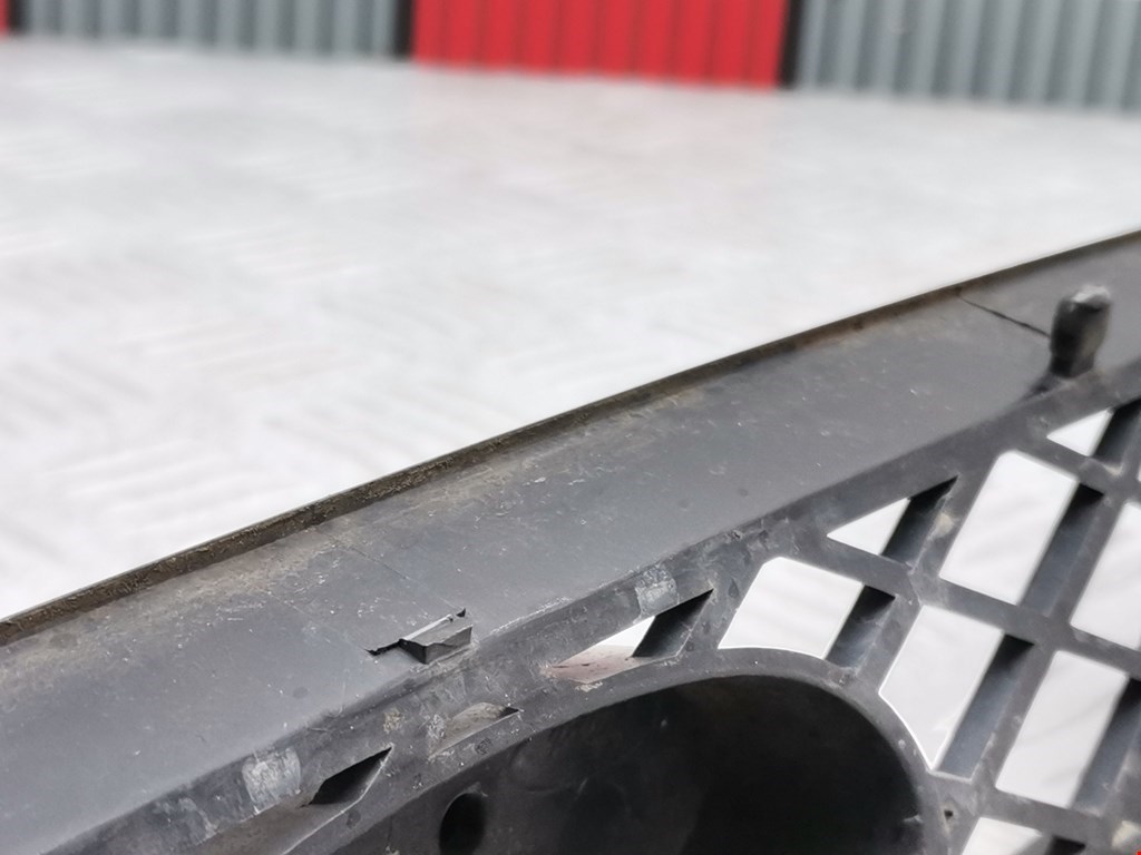 Решетка радиатора FORD Cougar 1998-2002