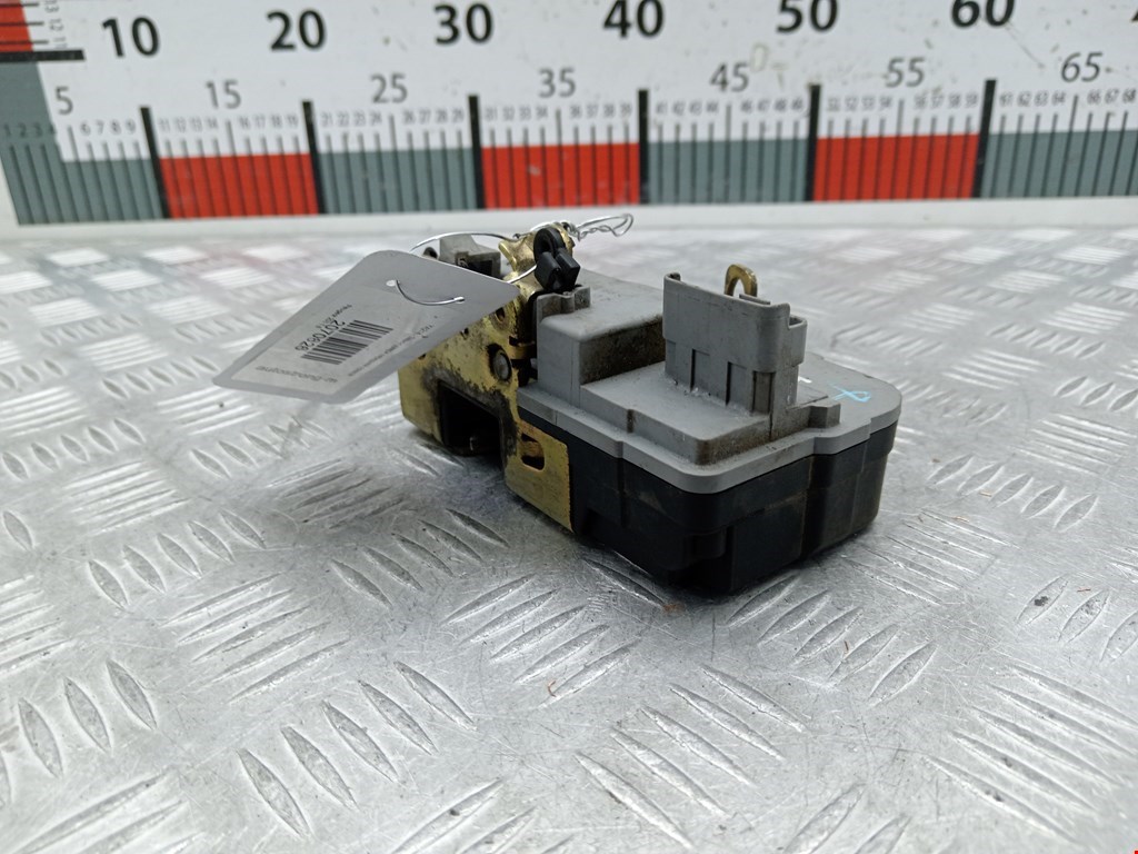 Замок двери передней правой PEUGEOT 206 1998-2012