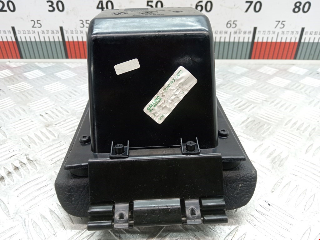 Подлокотник в салон OPEL Omega B 1994-2004