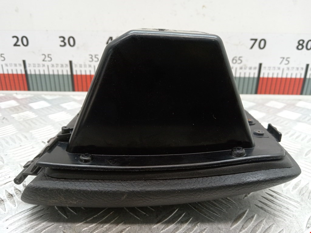 Подлокотник в салон OPEL Omega B 1994-2004