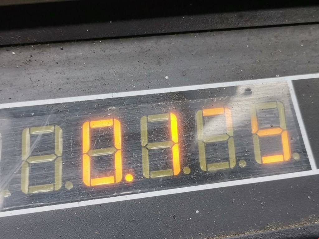 Кронштейн переднего бампера левый OPEL Omega B 1994-2004