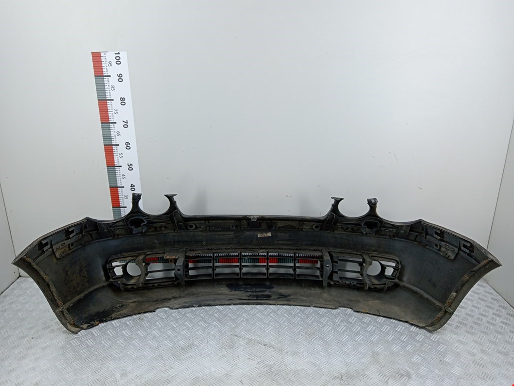 Бампер передний VOLKSWAGEN Polo IV 2001-2009
