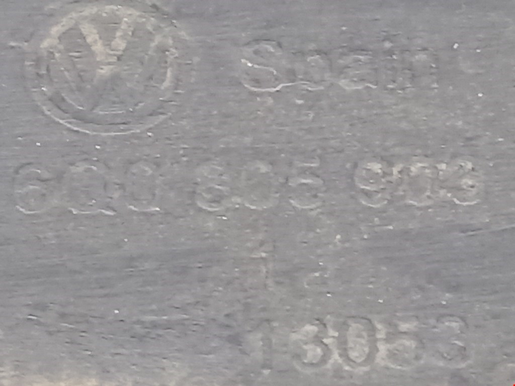 Бампер передний VOLKSWAGEN Polo IV 2001-2009