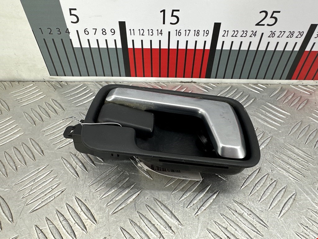 Ручка двери внутренняя передняя правая Land Rover Discovery 3 (2004-2009)