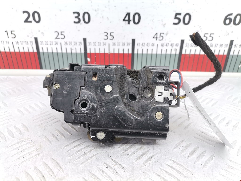 Замок двери передней левой SKODA Fabia MK1 1999-2006