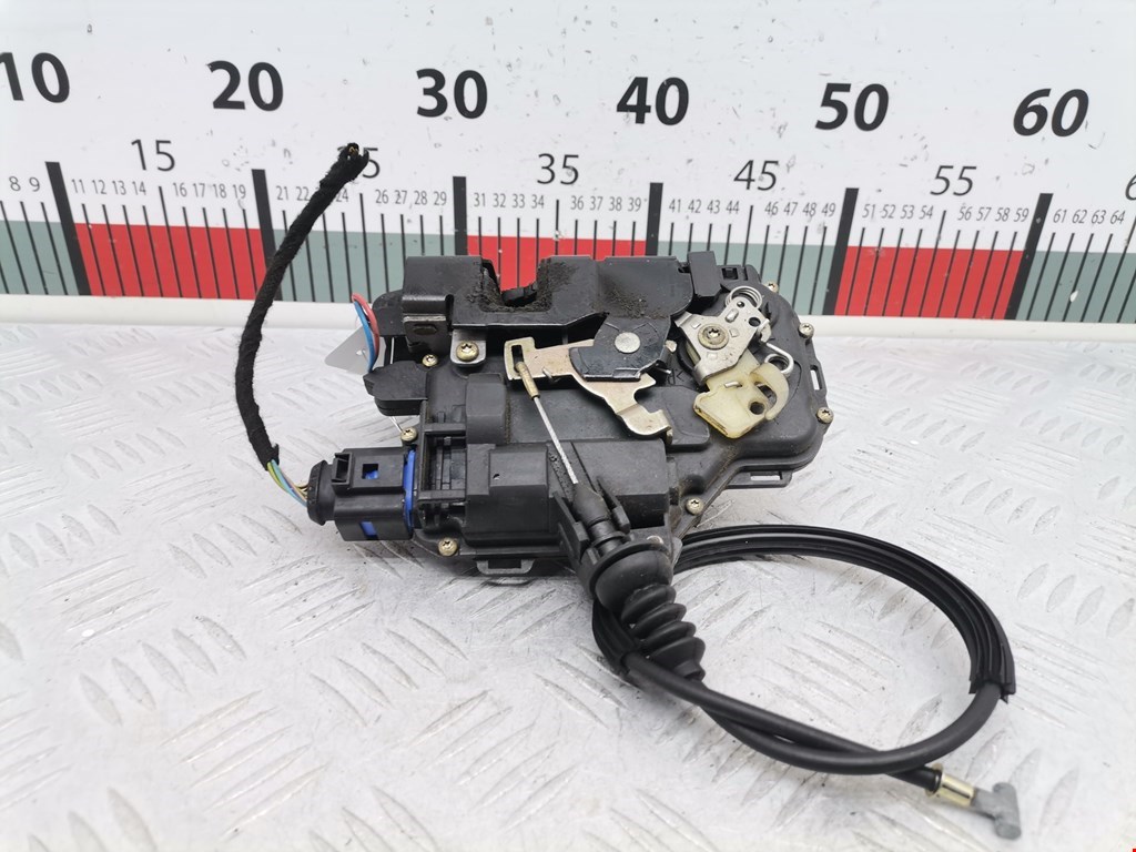 Замок двери передней левой SKODA Fabia MK1 1999-2006