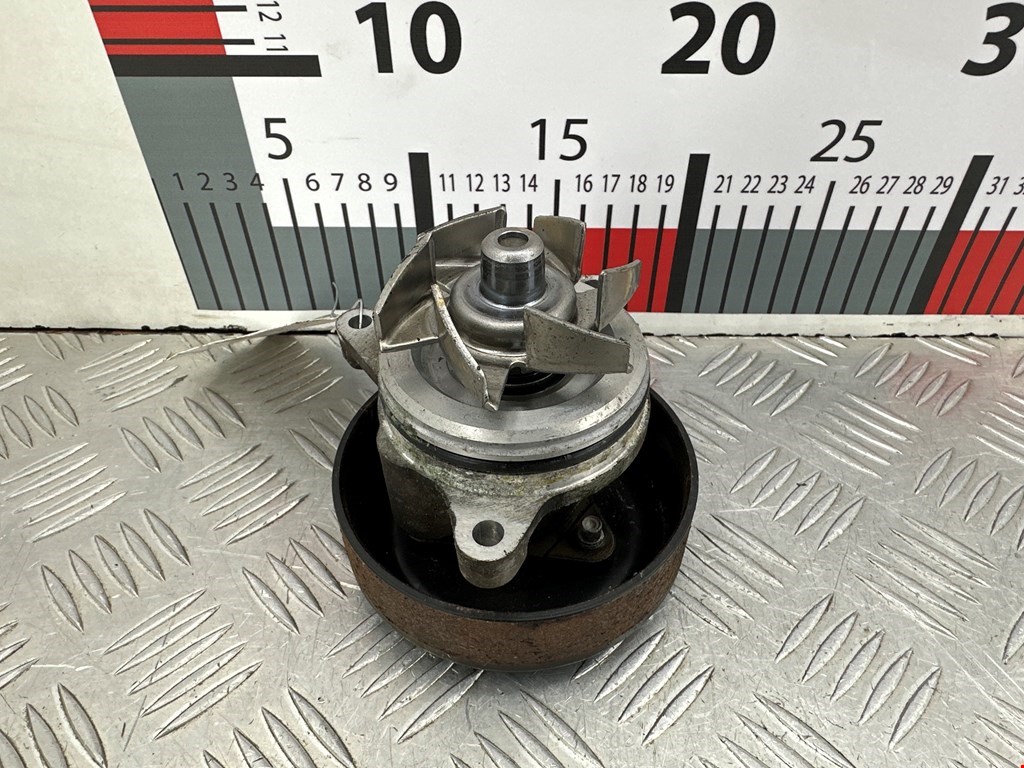 Насос водяной (помпа) MAZDA Mazda 5 CR 2005-2010