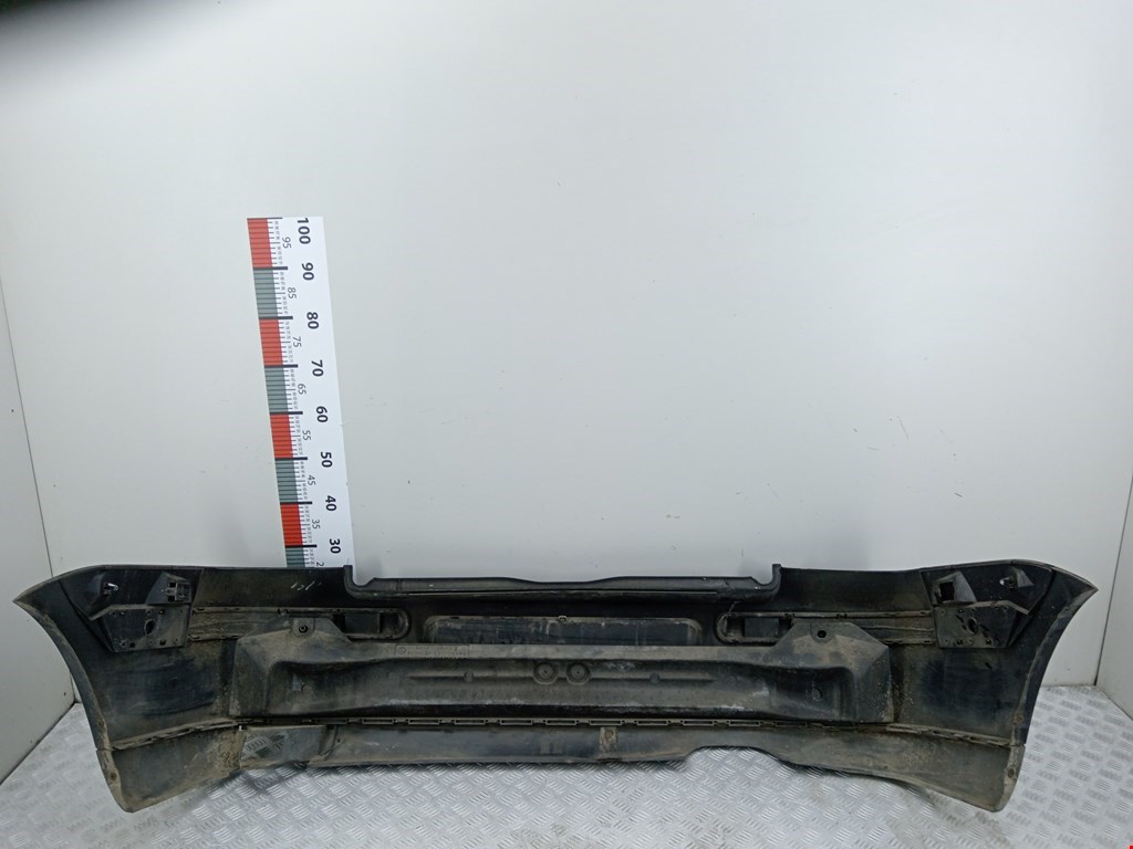 Бампер задний VOLKSWAGEN Golf III 1991-1997
