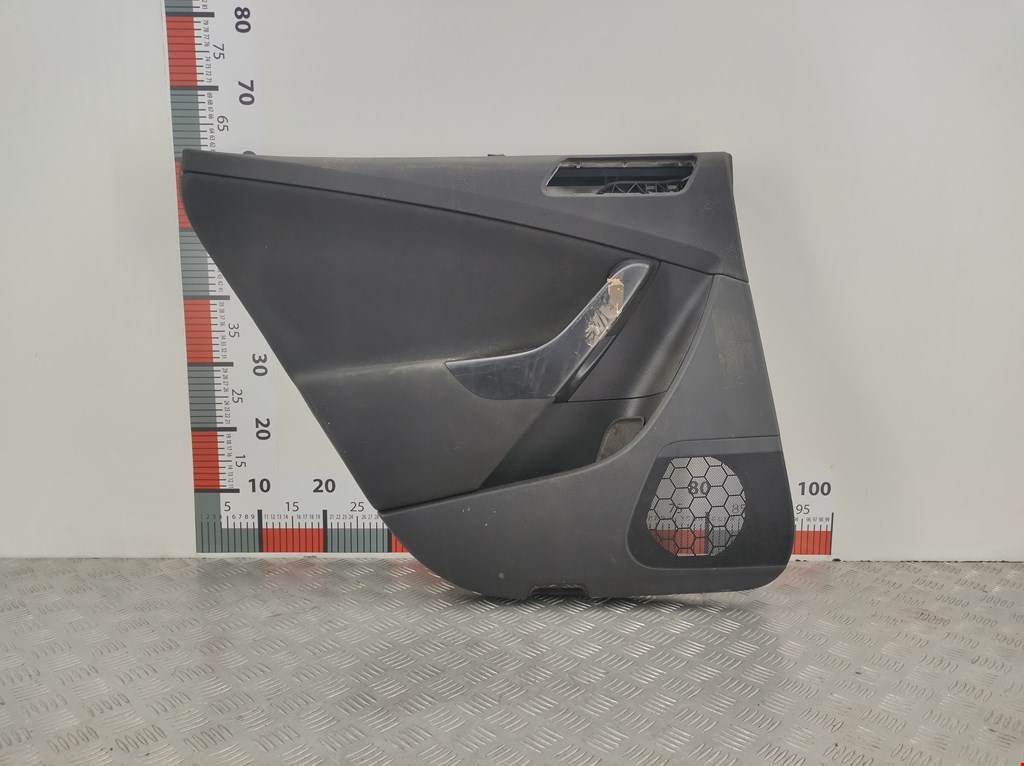 Обшивка (карта) двери задней левой Volkswagen Passat 6 (2005-2010)