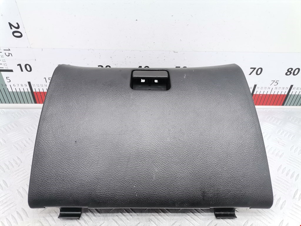 Бардачок MITSUBISHI Lancer IX CS 2000-2010