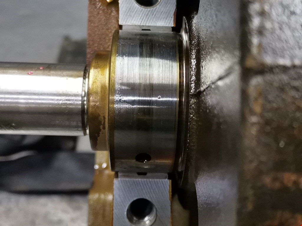 Блок цилиндров FORD Mondeo III 2000-2007