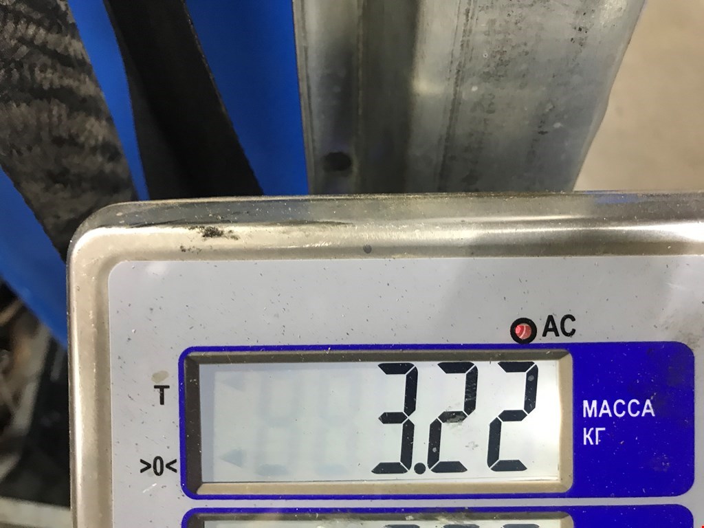 Стекло двери переднее правое MERCEDES-BENZ E-Class W210, S210 1995-2002