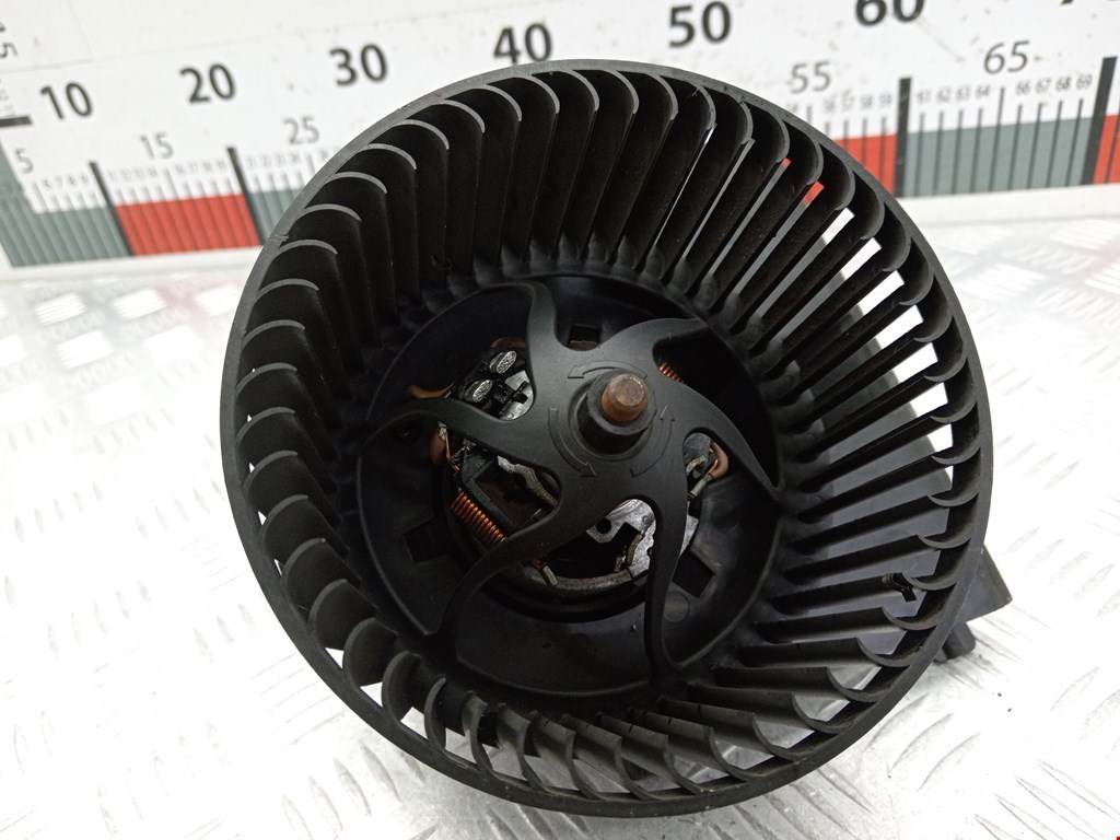 Моторчик (мотор) отопителя салона VOLKSWAGEN Lupo 1999-2005