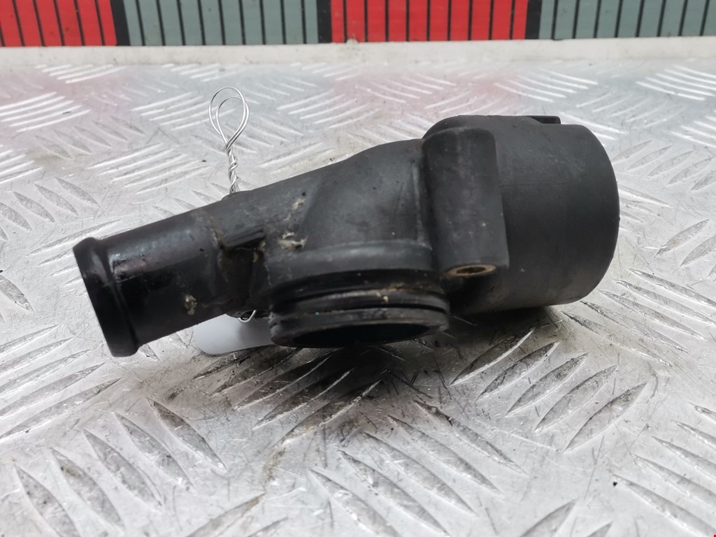 Тройник системы охлаждения VOLKSWAGEN Sharan 1995-2010