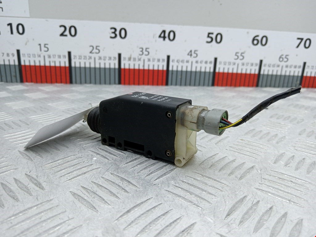 Активатор замка двери OPEL Omega B 1994-2004