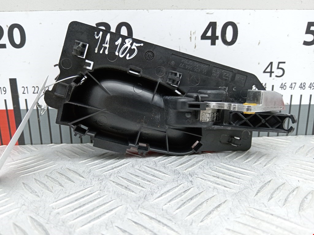 Ручка дверная передняя внутренняя правая PEUGEOT 307 2001-2008