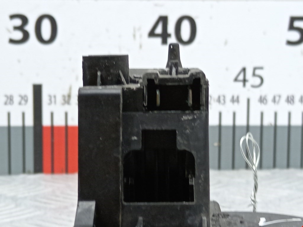 Замок двери передней левой RENAULT Scenic I 1996-2003