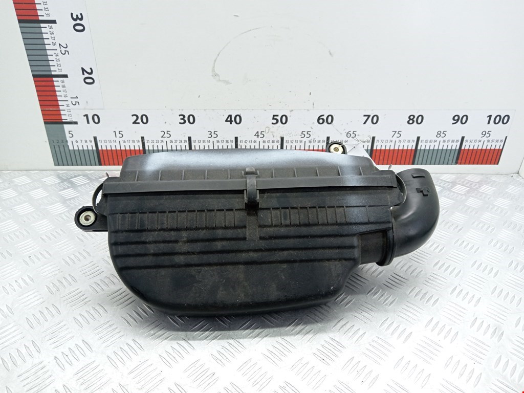 Корпус воздушного фильтра SUBARU Forester I 1997-2002