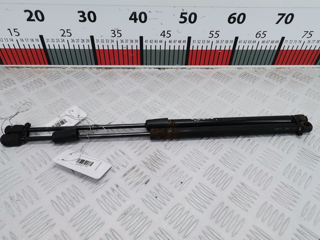 Амортизатор крышки (двери) багажника SKODA Octavia A5 1Z- 2004-2013