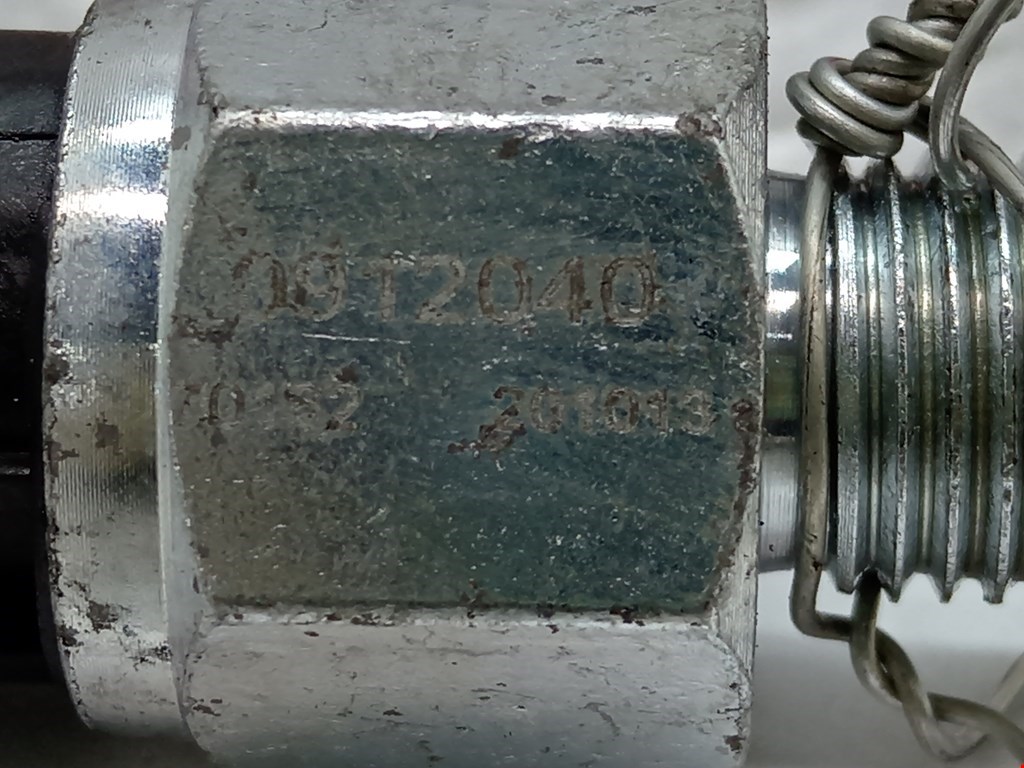 Датчик включения заднего хода MITSUBISHI Carisma 1995-1999