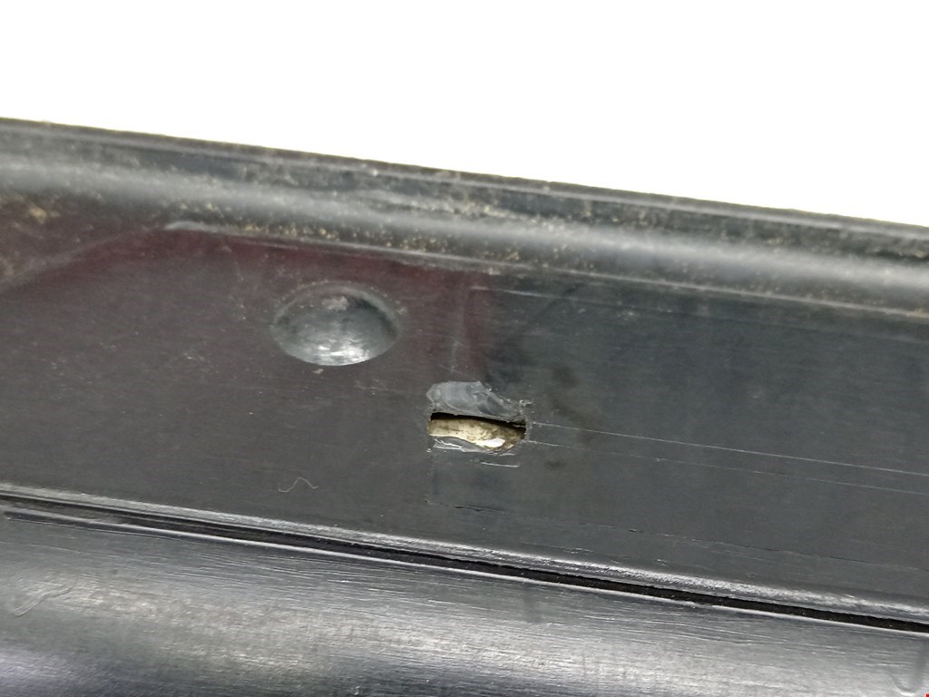 Накладка порога (внутренняя) BMW 3er E46 1998-2006